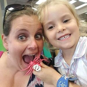 Meet your Posher, Brooke